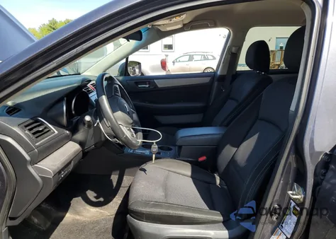 2015 Subaru Outback 2.5I Premium z USA, uszkodzony, nr VIN 4S4BSACC4F3232554